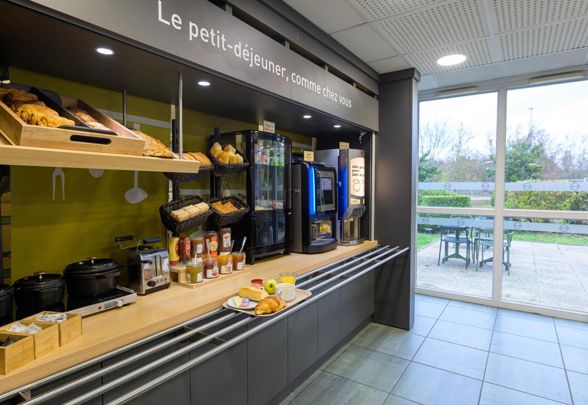 B&B Hotel Creil Chantilly מראה חיצוני תמונה