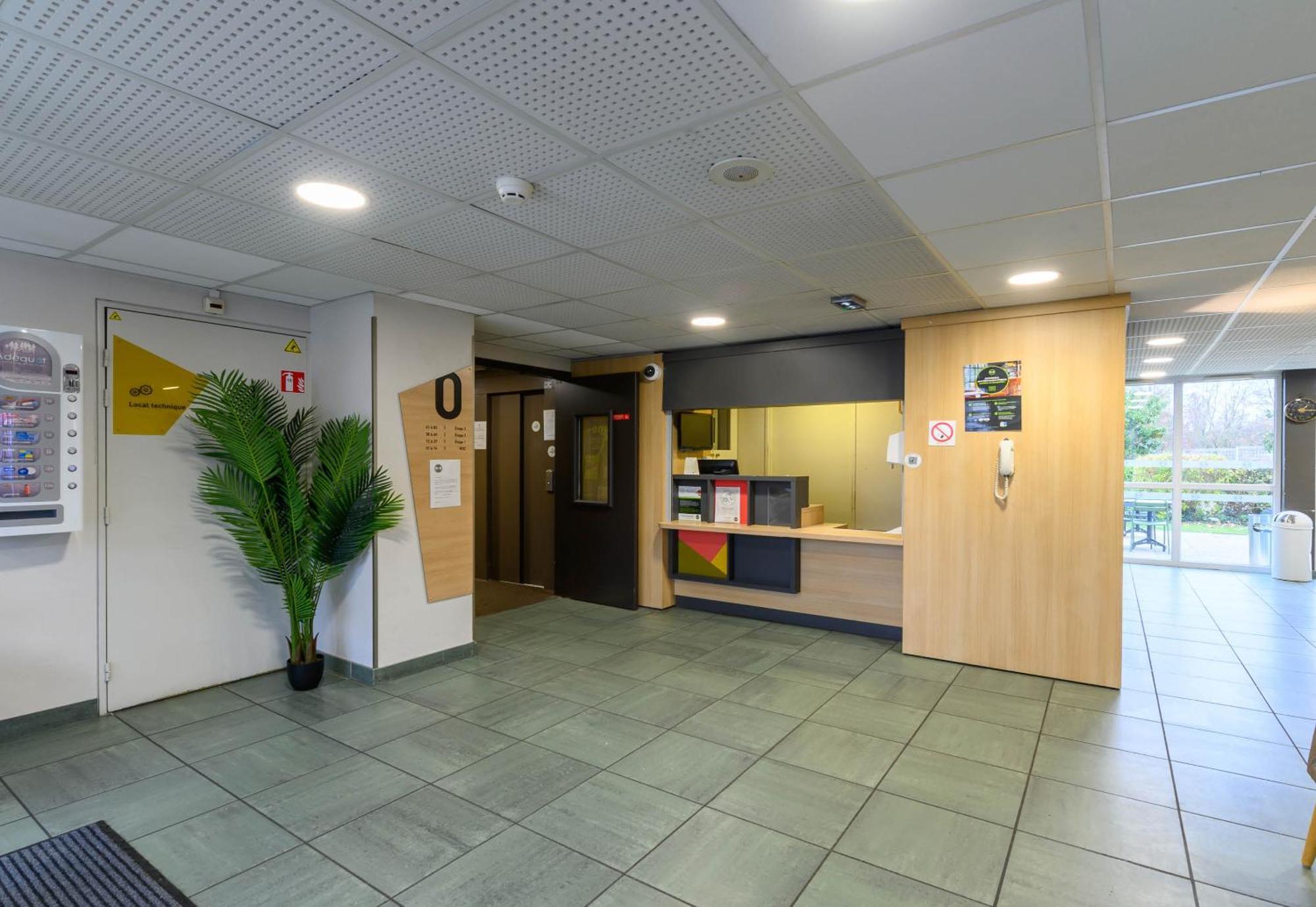 B&B Hotel Creil Chantilly מראה חיצוני תמונה