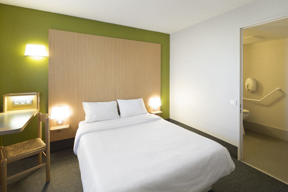 B&B Hotel Creil Chantilly מראה חיצוני תמונה